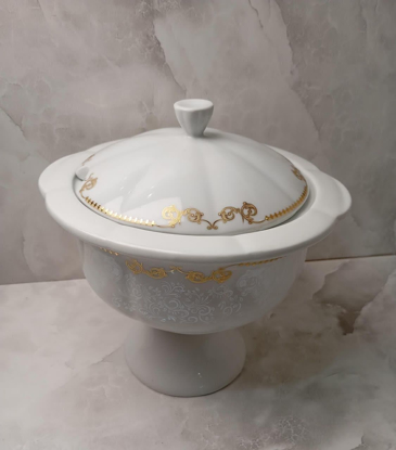 تصویر از شکلاتخوری دربدار داتیس