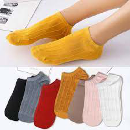 تصویر از جوراب زنانه کبریتی