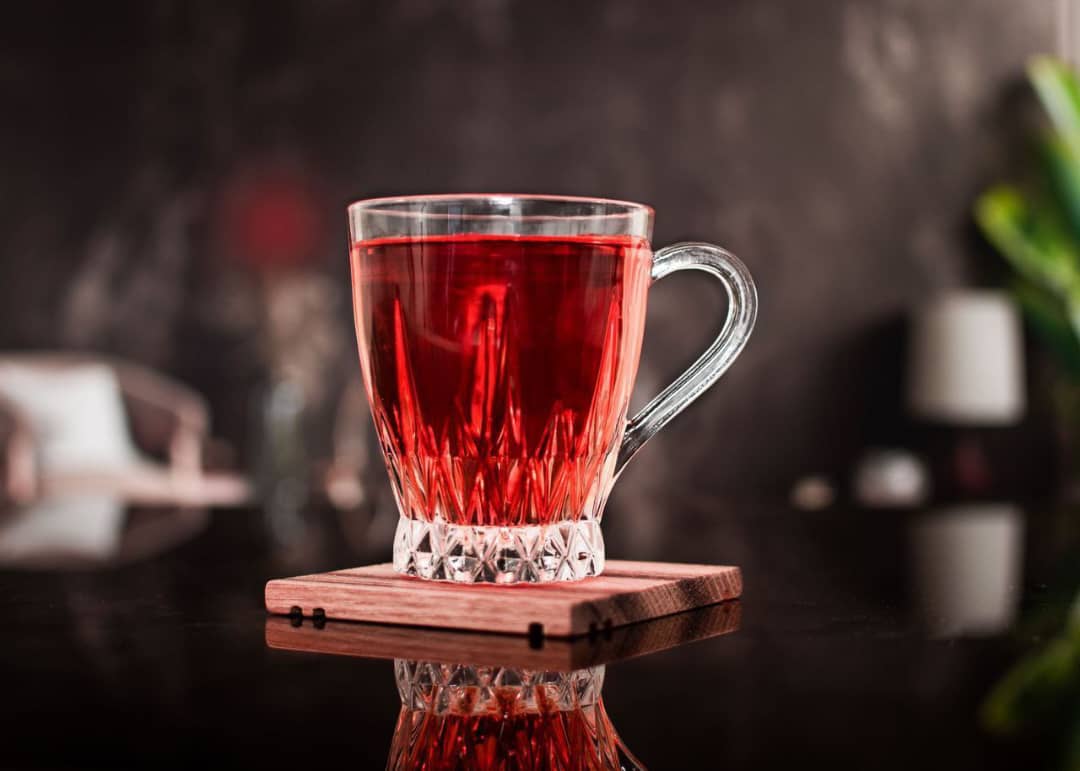 تصویر از نیم لیوان پلازا
