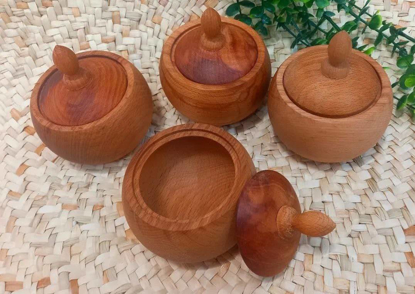 تصویر از قندان گرد چوبی