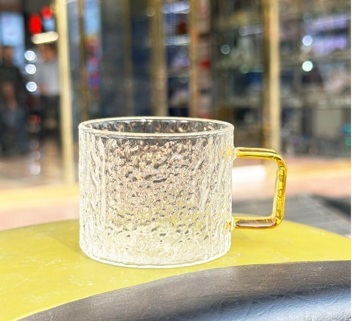 تصویر از شات پیرکس دسته زرد