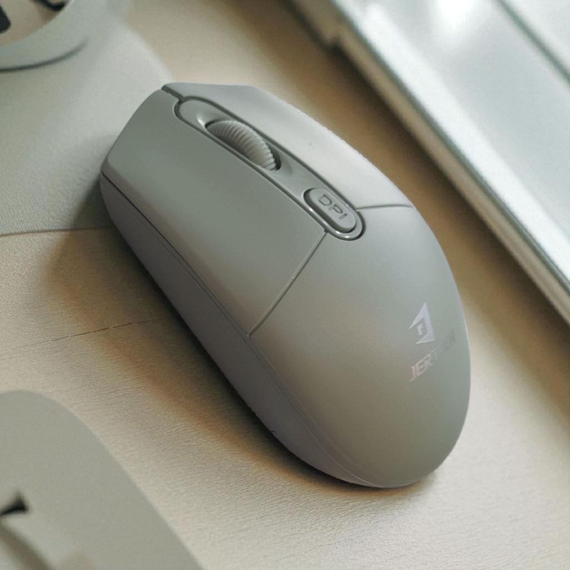 تصویر از موس وایرلس SM-02