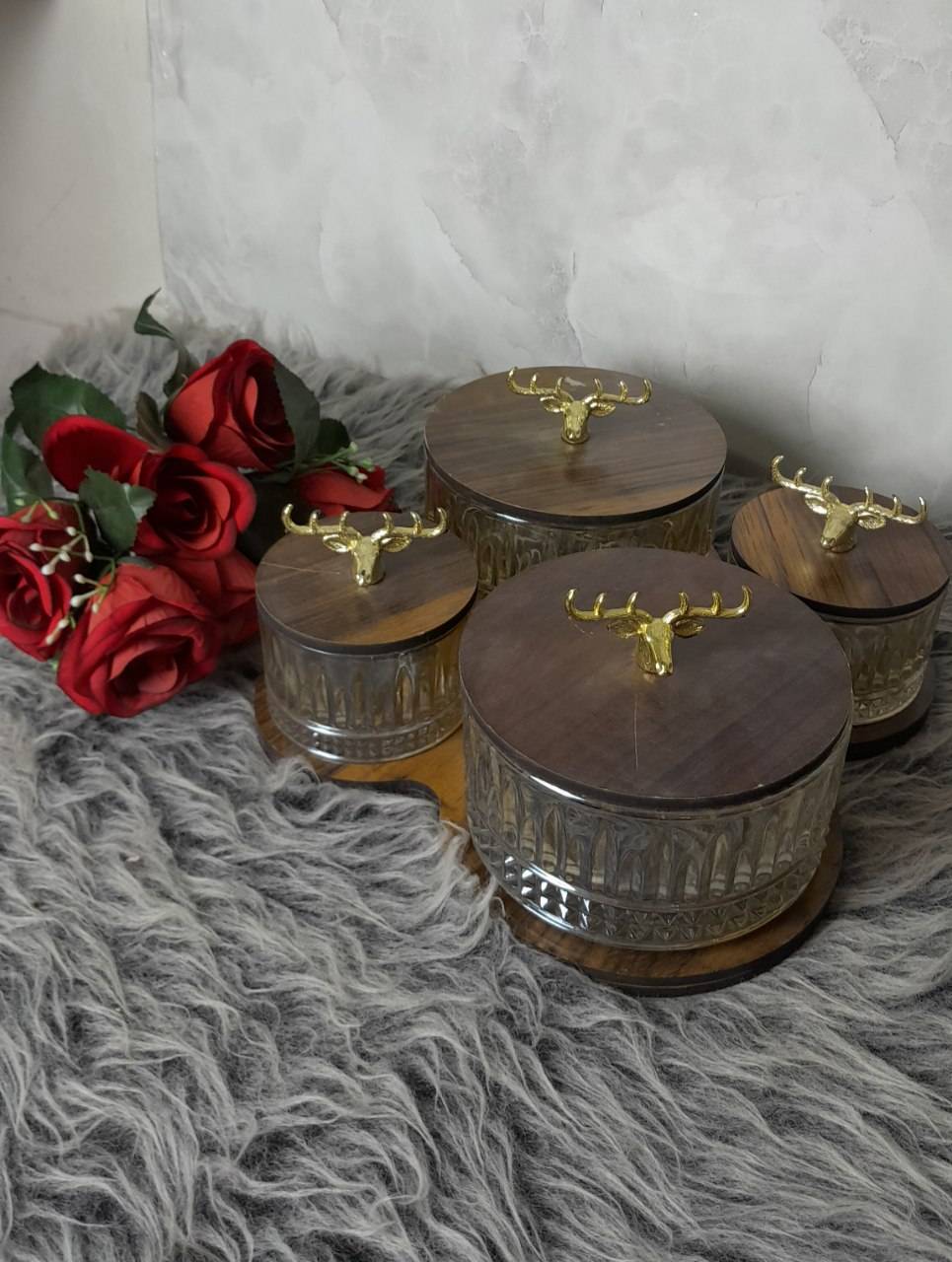 تصویر از پذیرایی نیلا