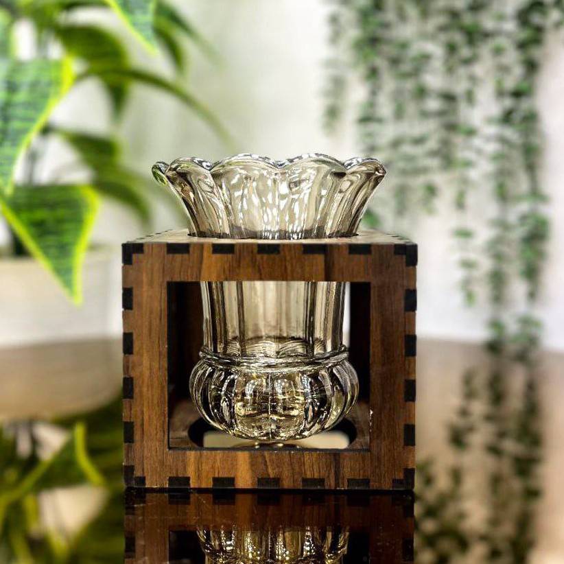 تصویر از گلدان فانوس